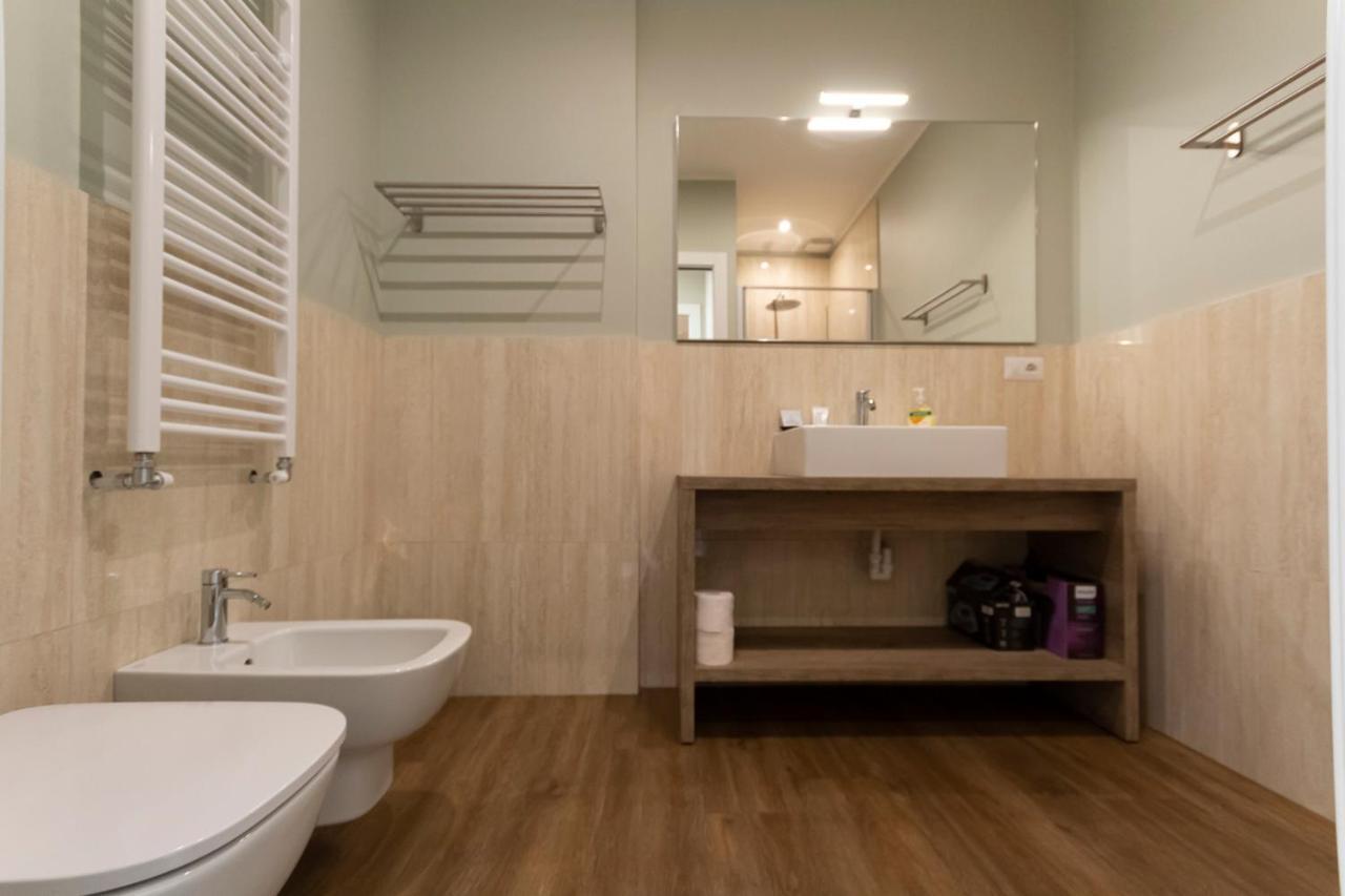 Via Torino Apartment 2 Mediolan Zewnętrze zdjęcie