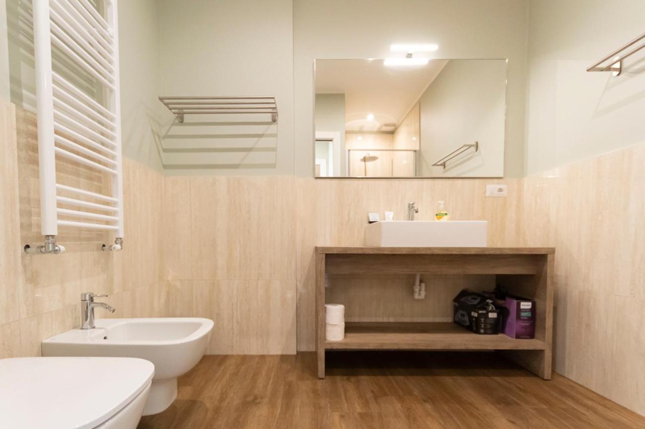 Via Torino Apartment 2 Mediolan Zewnętrze zdjęcie