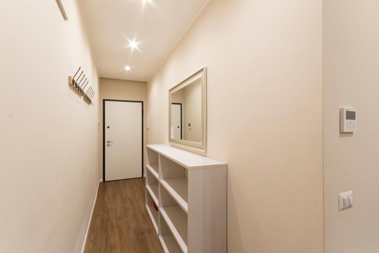 Via Torino Apartment 2 Mediolan Zewnętrze zdjęcie